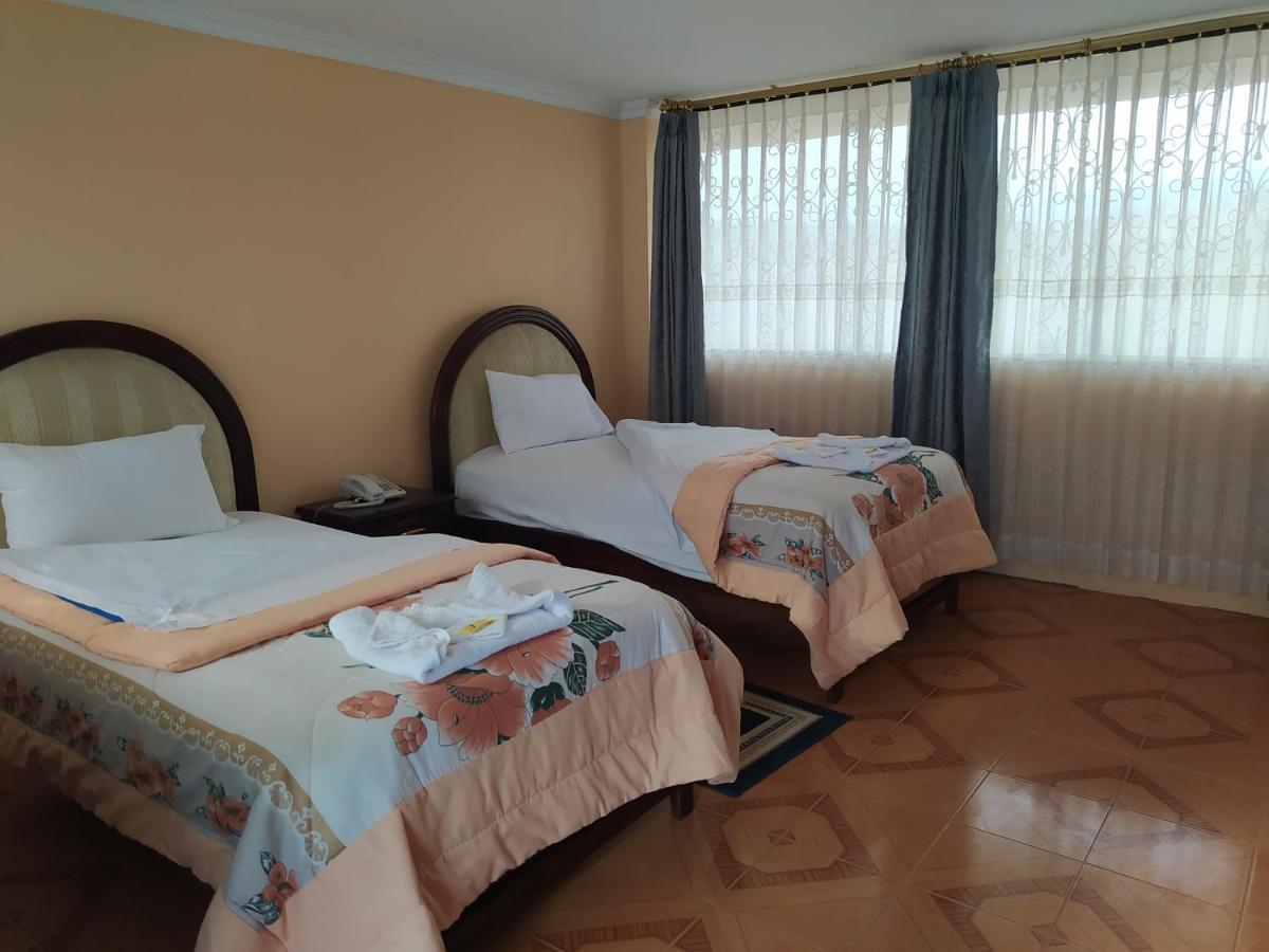 Hotel International Prestige Ambato Exterior photo